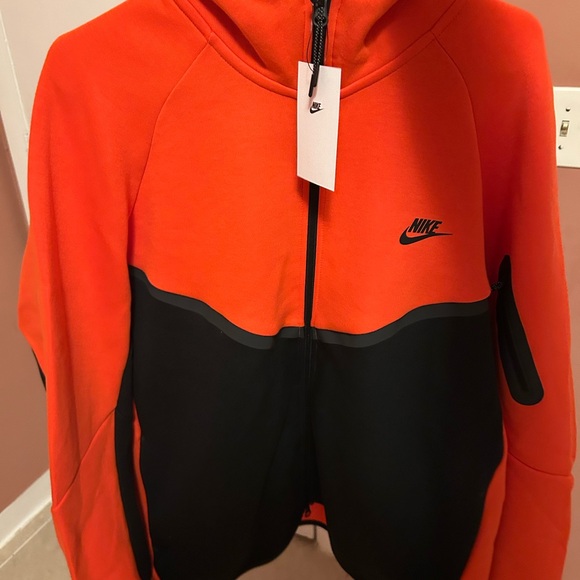 Nike Orange Hoodie with Black Zipper - Picture 2 of 8